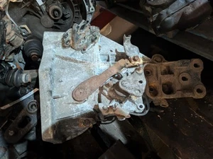 Schaltgetriebe Toyota Aygo Peugeot 107 Citroen C1 - Bild 1 von 1