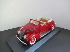 Maquetas de coches 1:18 Road Signature 1937 Ford Convertible en vitrina de cristal acrílico - Imagen 1 de 4