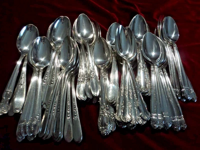 Lote de 100 cubiertos plateados con mango floral cucharadita grado mesa boda uso Foto 1 de 4