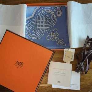Unbenutzter HERMES Carr 70 Vintage Seiden BRANDEBOURGS Schal - Bild 1 von 5