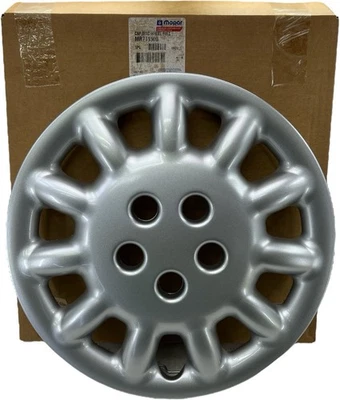 КРЫШКА КОЛЕСА MOPAR MR761500 DODGE ADVENGER CHRYSLER SEBRING EAGLE TALON НОВАЯ ИЗ СТАРЫХ ЗАПАСОВ ОТ ОРИГИНАЛЬНОГО ПРОИЗВОДИТЕЛЯ - Изображение 1 из 4