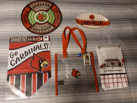 Louisville Cardinals Tailgating Lot Cover