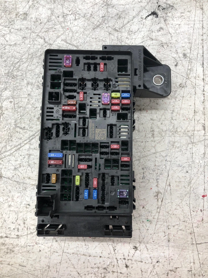 2022-2023 JEEP GRAND WAGONEER OEM PDC POWER DISTRIBUTION CENTER FUSE BLOCK BOX - Image 1 of 4
