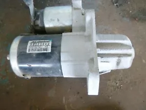 Holden Commodore VE V6 Auto Starter Motor - Picture 1 of 3