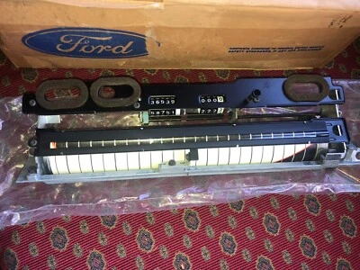 Speedo Assembly Lincoln Continental Speedometer Rolling Gauge 1978 - Image 1 of 4