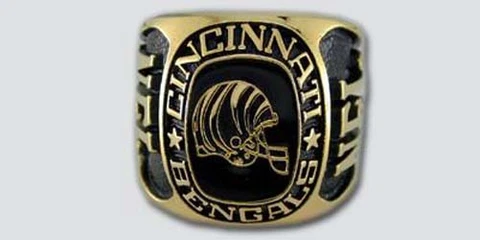 Cincinnati Bengals Ring Paperweight by Balfour Cover