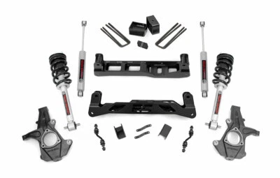 Rough Country 5in GM Lift Kit w/Struts 14-18 1500 PU 2WD Aluminum/Stamped Steel - Image 1 of 3
