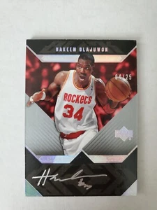 2007-08 HAKEEM OLAJUWON UD BLACK AUTO SP INSERT #4/25! AUTOGRAPH! UPPER DECK HOF - Picture 1 of 13