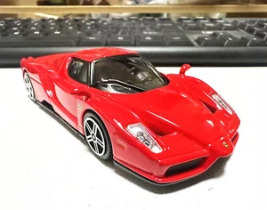 Free Shipping Bburago 1:43 Ferrari Enzo Diecast Metal Model Car New in Box - Picture 1 of 13