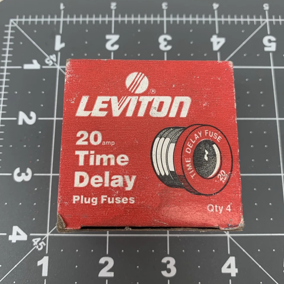 LEVITON 20 AMP Plug Fuses Time Delay 7942-20 Box of 4 - Image 1 of 4