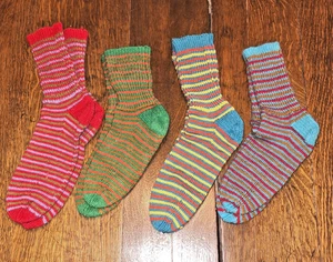 Handmade Wool Knitted Socks Crew Striped - Women's Medium - 4 Pairs - Picture 1 of 6