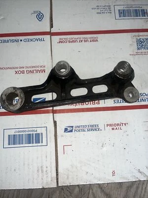 Soporte de montaje trasero para pinza de freno trasero Yamaha Xj600s 1992 XJ 600 S 92 Foto 1 de 2