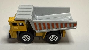 Matchbox Superfast MB53 FAUN 1989 giallo/grigio dumper pressofuso sciolto - Foto 1 di 6