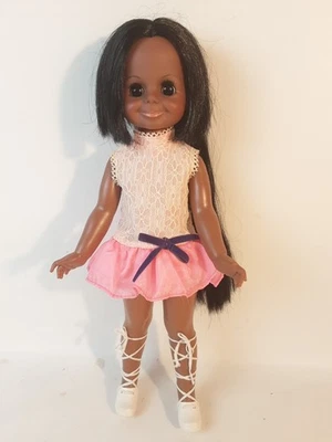 Muñeca Chrissy T&T 1970 vintage afroamericana de terciopelo 15 pulgadas Outfit Hair Works Foto 1 de 4