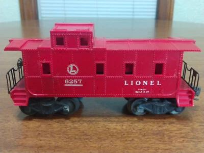 Lionel Postwar O Gauge Train 6257 Red Caboose C-40-1 Built 9-47 - Image 1 of 4