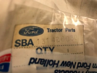 SBA131426030 GENUINE Ford New Holland GASKET   Replaces SBA131296501 , 83938145 - Image 1 of 3