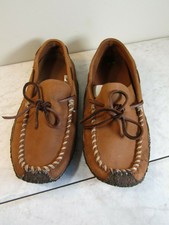 cabelas mens moccasin slippers