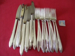 (20) Coltelli e forchette da griglia Nobilty Silverplate, 1937 Reverie #18 - Foto 1 di 6