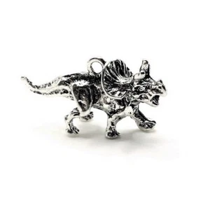 Dijes de dinosaurio Triceratops de plata 1, 4 o 20 piezas a granel - vendedor de EE. UU. - AS193 - Imagen 1 de 4