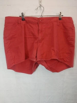 City Streets Women's Size 18 PETITE Red Shorts - Image 1 of 4