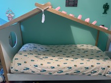 Vendo Letto Mod. Casetta Per Bambino/a. Ottime Condizioni !