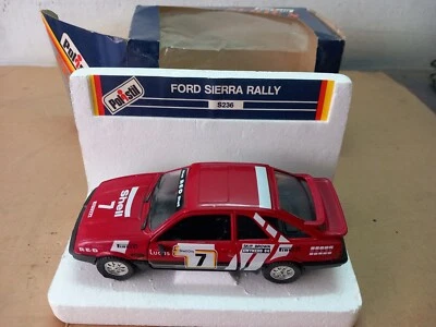 FORD SIERRA RALLY POLISTIL SCALA 1/25 CON BOX SCATOLA ESTERNA CON SEGNI DI USURA - Immagine 1 di 4
