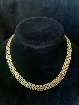 Precioso collar Monet firmado ancho entrelazado tono dorado pasarela cadena Foto 1 de 4