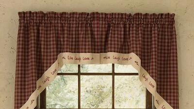 PD Sturbridge Wine Live/Laugh/Love Lined Swag 36 Inches - Image 1 of 4