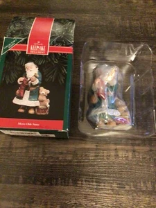 Hallmark Keepsake Ornament Merry Old Santa - Picture 1 of 2