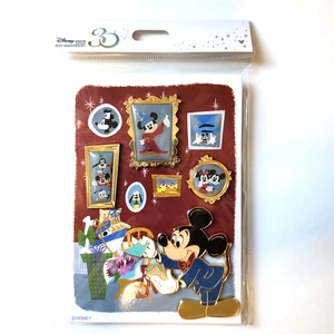 EN MANO PP152527 Japón Disney Store Mickey and Friends 30 Aniversario JDS Pins - Imagen 1 de 3