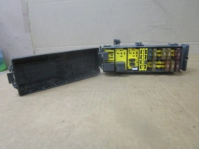 96 1996 Ford Ranger Engine Fuse Box Relay Junction Block Panel Compartment - Image 1 of 4