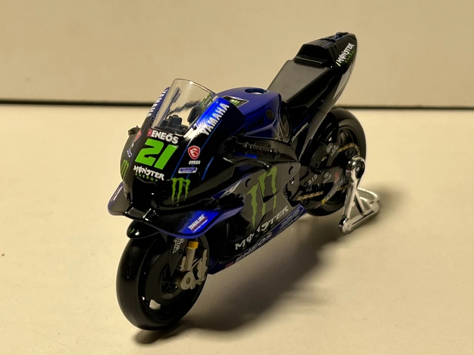 Yamaha M1 YZR Team 2021, #21 Franco Morbidelli, Monster Moto GP, Maisto 1:18 - Bild 1 von 4