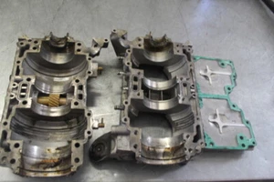 2010 SKIDOO XP SUMMIT 800 CRANKCASE CRANK CASE DAMAGED #20514 - Picture 1 of 6