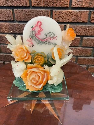 Antigua escultura de estatua de óbirto de año Fengshui tallada en jade Xiu natural de China Foto 1 de 4