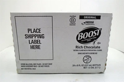Nestlé Boost Chocolate, 8 OZ, (paquete de 24, caducidad 10/5/2026) Foto 1 de 3