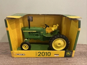1/16 Scale 1960 John Deere 2010 Wide Front Tractor Ertl Die-Cast Original Box - Picture 1 of 8