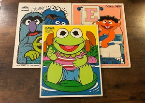 Lot of 3 Vintage Playskool Sesame Street Wood Puzzles Kermit Oscar Ernie Grover - Picture 1 of 9