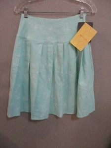 MOTTO Mint Green Pleated Floral Skirt Size 8 NWT Embroidered Knee Length - Picture 1 of 4