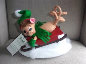 NWT ANNALEE DOLL 6 INCH SLEDDING FUN MOUSE - Imagen 1 de 2