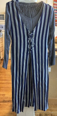 Vintage Breakin’ Loose Womens 7/8 Blue/grey Striped Two Piece Pant Suit - Image 1 of 4