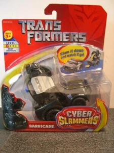 TRANS FORMERS Cyber Slammers BARRICADE Robot Aparece Coche de Policía Sellado NUEVO - Imagen 1 de 8