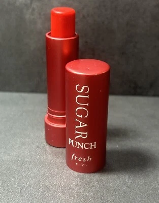 Protector solar para tratamiento labial Fresh Sugar Punch SPF15 NUEVO EN CAJA 0,15 oz/4,3 g Foto 1 de 3