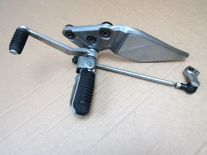 Suzuki Bandit GSF 1200 K6 2006 33,128 miles left riders footrest clutch (14220) - Picture 1 of 12