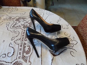 Dolce & Gabbana schwarze Kalbsleder Plateau Pumps Gr. 39B - Bild 1 von 19