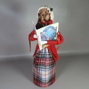 1980 Byers Choice Christmas Caroler Woman with Book / Hymnal 13" - No Label - Picture 1 of 10