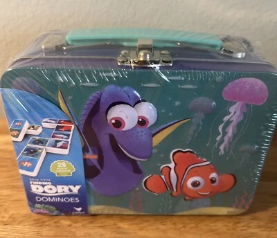Disney Pixar Finding Dory Dominoes en estuche de cubo de almuerzo de hojalata para coleccionistas - SELLADO Foto 1 de 4