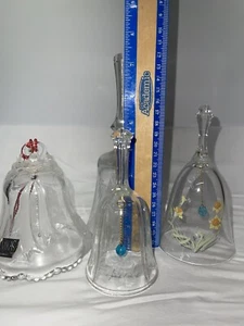 Vintage Konvolut 4 verschiedene Sammlerstücke Handglocken, Mikasa, Avon, Schneemann - Bild 1 von 13