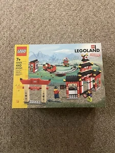 LEGO 40429 Legoland Exclusive NINJAGO World Set New SEALED - Picture 1 of 4