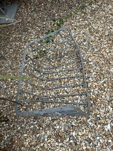 Large Vintage Wall Metal animal hay rack - Picture 1 of 6