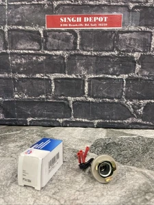 Carquest Premium Tail Light Socket Part # PTA1384 - Foto 1 di 4